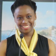 Chimamanda Ngozi adichie