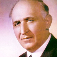 • H Ξ Я M Ξ S S •