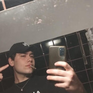 gordito sexy, peronista y fumeta