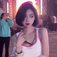 我们就像烟一样再慢慢散去