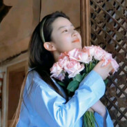 当她回头看着我，我就充满动力