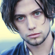 东风夜放花千树