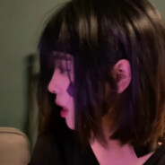 唯有过往伤人心