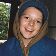 她也喜欢朝霞日落