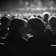 乖乖躺下别乱动