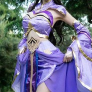女王灬月
