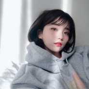 深田ぇぃみ