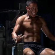 无精榨出爱国基因