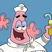 粉红五角绿裤叉