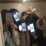 妹妹一个人看不住B啊