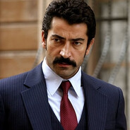 HİLAL BIYIKLI ZENCİ