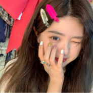 王俊凯圈外女友