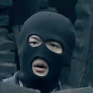 坐下嘶风赤兔马吕小布