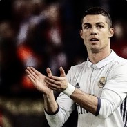 你说我踢球像C罗