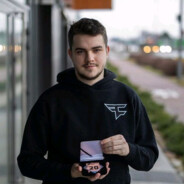 电脑玩家苏飞扬