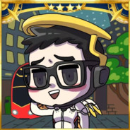 这里发现一个笨蛋还在玩手机，等级五