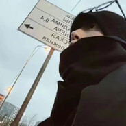 一个拥有人鱼线的男人