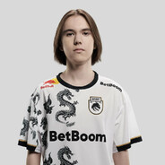 放下所有 唯獨放不下她