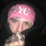 peeps ✌︎㋡ uwu daddy guzzle