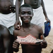 骑着猪儿晒太阳