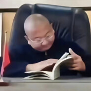 远方传来风笛声.