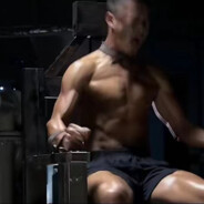 吴京直肠倒模，榨出你