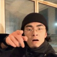 嘴里唱着喀秋莎