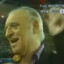 tienen que cerrar el estadio