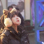 不 要 相 信 漂 亮 女 人