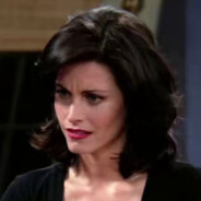 过期发霉华夫饼