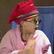 八块腹肌大猛男