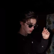 正在偷吃电弧星