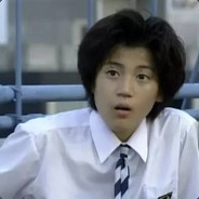 一个当地比较帅气的男