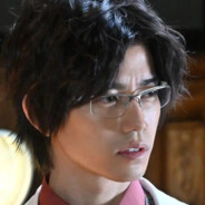 试图用侦查信标寻找你却看到你和他在一起