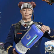 皮肤黝黑相貌平平