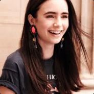 Lily YOLO Collins