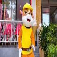 残忍嗜血的钢枪手