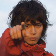 汗流浃背了吧，佬地