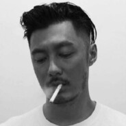 闪现撞墙长个包