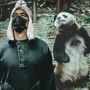 我就是张国伟啊！