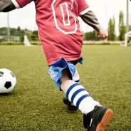 当然是选择原谅她