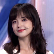 一条闪耀的大蟒蛇