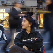 她说晴天打伞是避太阳