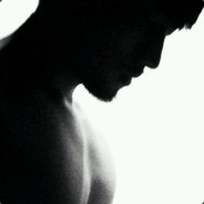 命運與我隔桌在對立