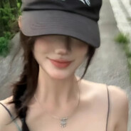 爱与不爱只在那一瞬间