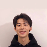 把枪管塞进我嘴巴里面