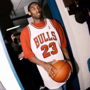 爱她是我英雄志