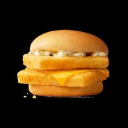 麦当劳双层深海鳕鱼堡