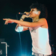 她已经离开我了