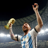 Messi --> 8 Ballon d'Or  loading